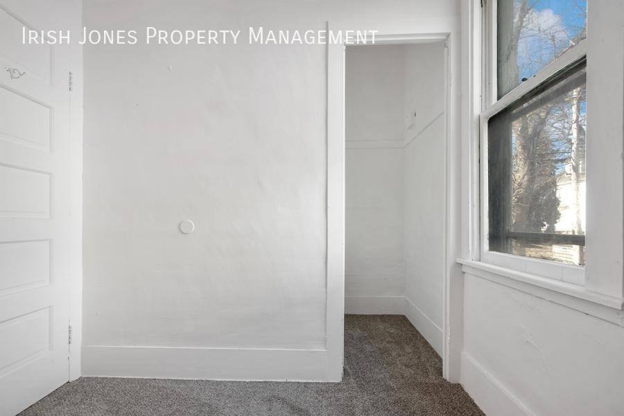 Apartment for rent at 35 Benzinger St #1, Buffalo, NY 14206