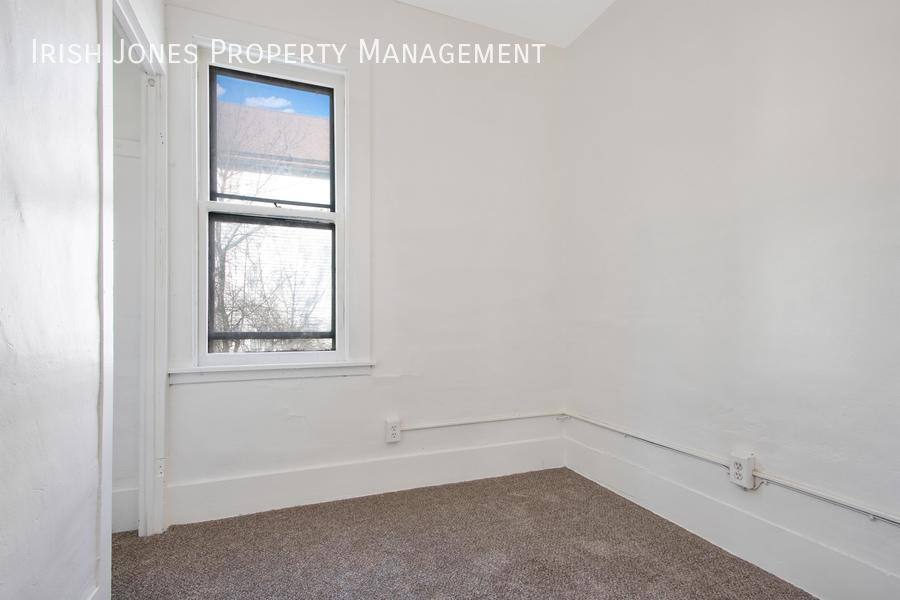 Apartment for rent at 35 Benzinger St #1, Buffalo, NY 14206