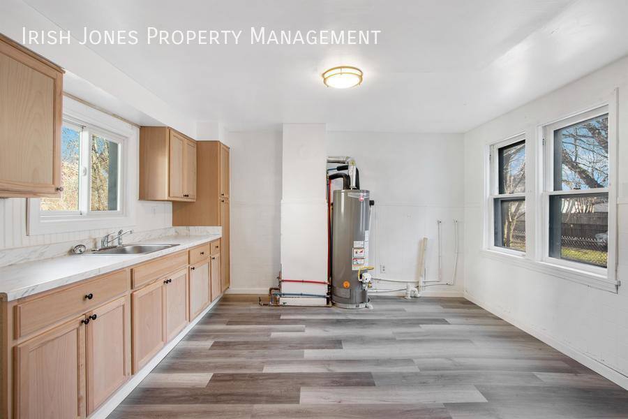 Apartment for rent at 35 Benzinger St #1, Buffalo, NY 14206