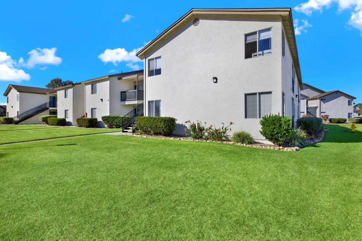 Apartment for rent at 1394 Oro Vista Rd, San Diego, CA 92154