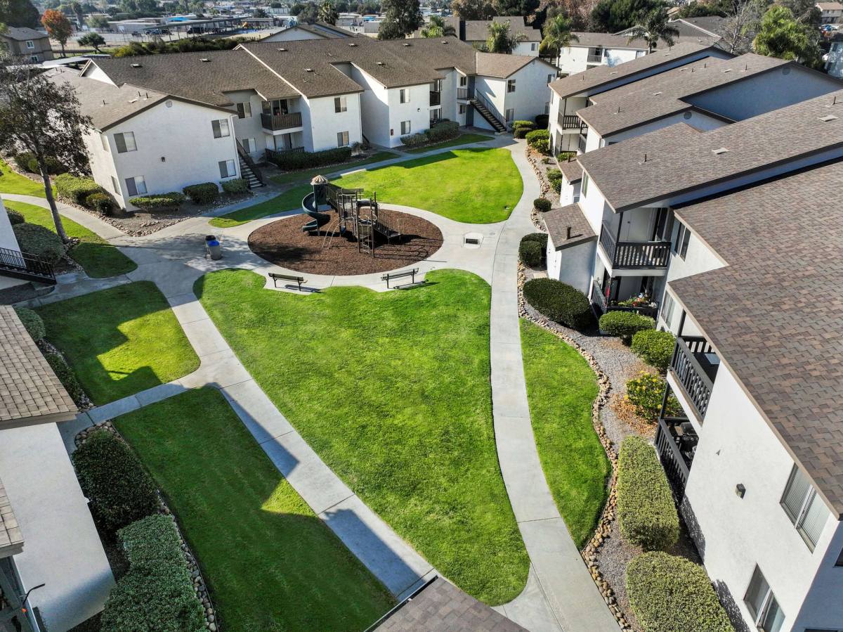 Apartment for rent at 1394 Oro Vista Rd, San Diego, CA 92154