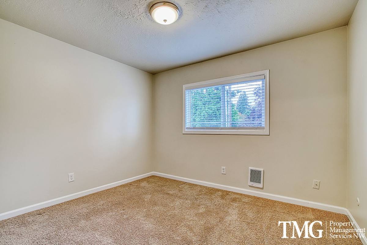 Apartment for rent at 1313 NE 131st Place, Portland, OR 97230
