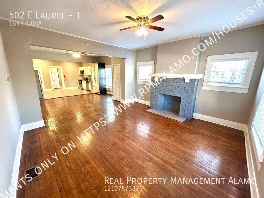 Apartment for rent at 502 E Laurel #1, San Antonio, TX 78212