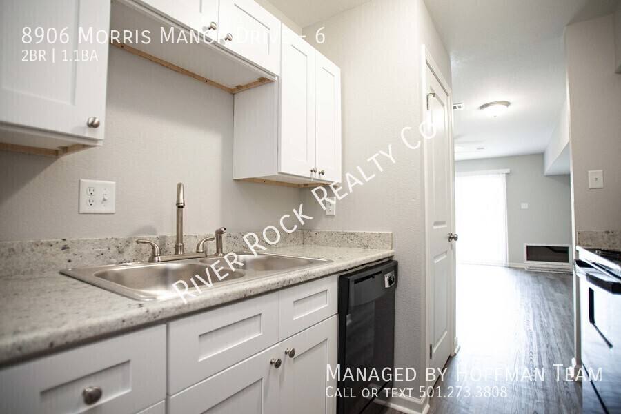 Townhouse for rent at 8906 Morris Manor Dr #6, Little Rock, AR 72204