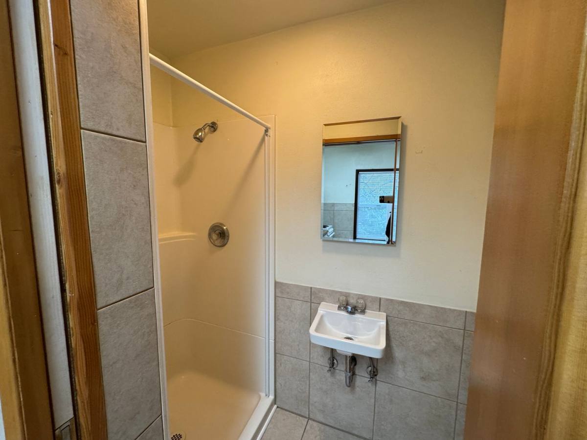 Apartment for rent at 164 NE Douglas St, Toledo, OR 97391