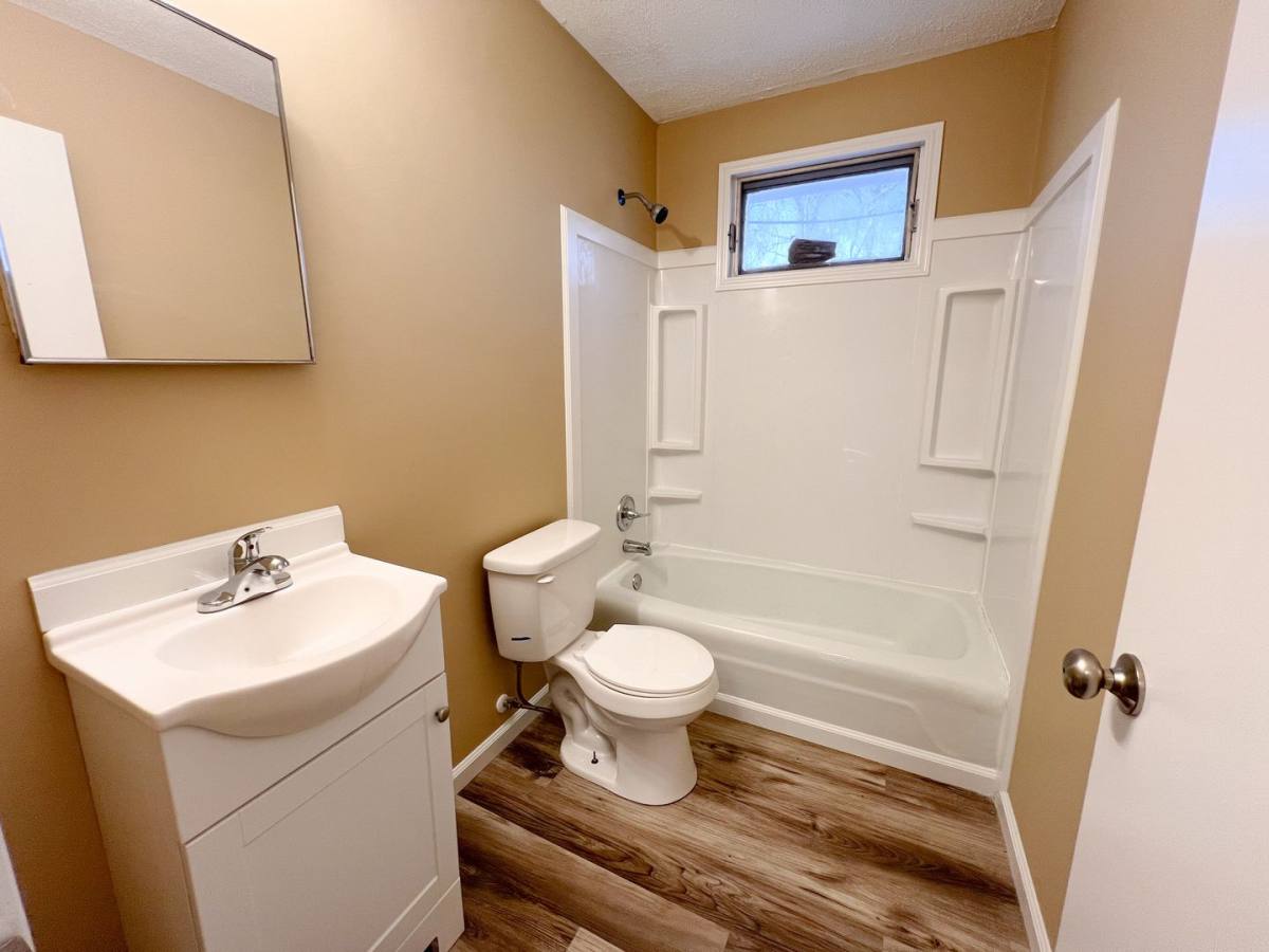 Apartment for rent at 105 Tandy Dr, Clarksville, TN 37042