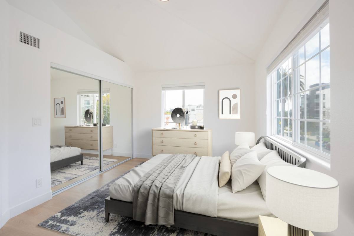 Townhouse for rent at 3644 Keystone Ave, Los Angeles, CA 90034