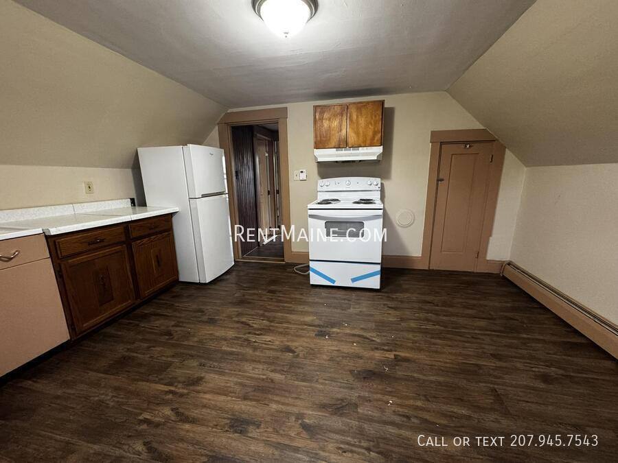 Apartment for rent at 26 Waterville Rd #3, Skowhegan, ME 04976