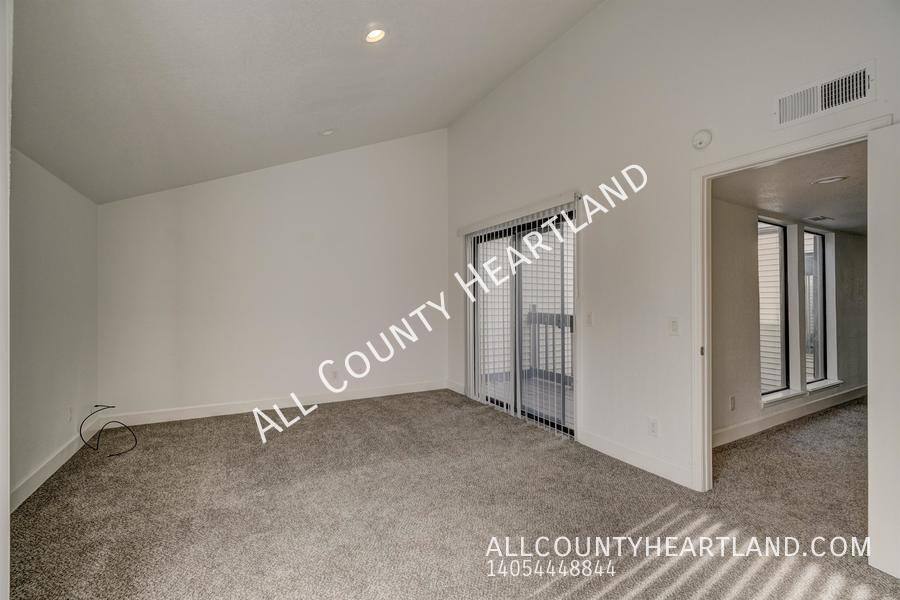 Apartment for rent at 2030 Three Stars Rd, Edmond, OK 73034