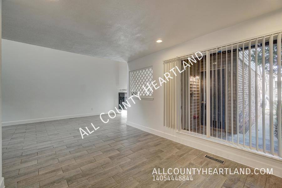 Apartment for rent at 2030 Three Stars Rd, Edmond, OK 73034