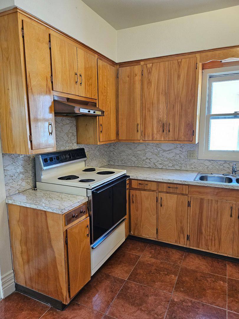 House for rent at 1223 Claremont Ave, Pueblo, CO 81004