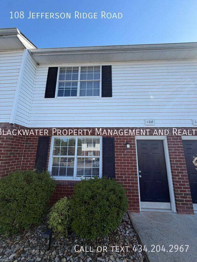 Townhouse for rent at 108 Jefferson Ridge Rd, Forest, VA 24551
