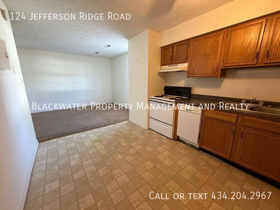 Apartment for rent at 124 Jefferson Ridge Rd, Forest, VA 24551