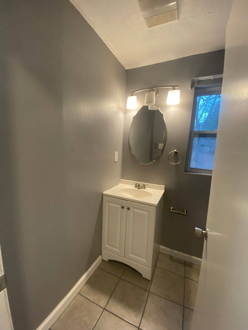 House for rent at 5518 N Broadway St, Knoxville, TN 37918