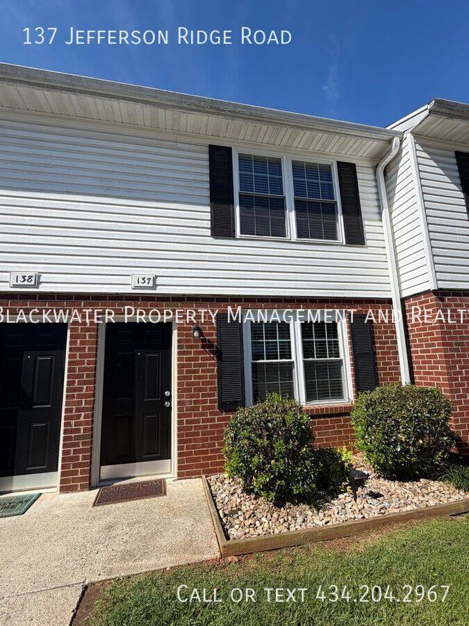 Townhouse for rent at 137 Jefferson Ridge Rd, Forest, VA 24551