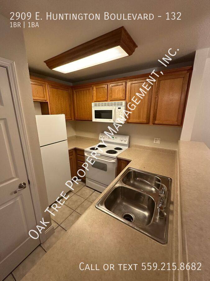 Condo for rent at 2909 E Huntington Blvd #132, Fresno, CA 93721