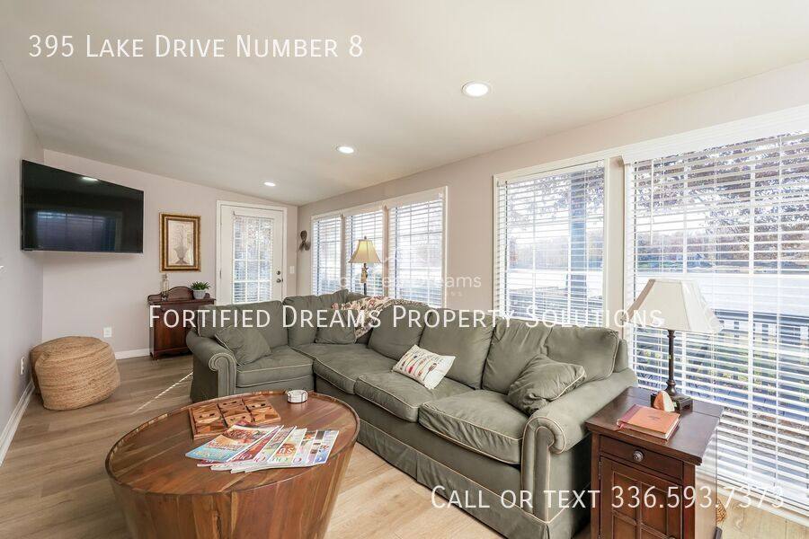 Apartment for rent at 395 Lake Dr Number #8, Lexington, NC 27292
