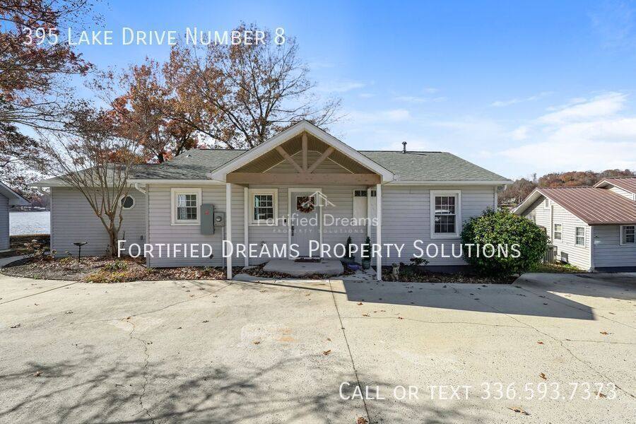 Apartment for rent at 395 Lake Dr Number #8, Lexington, NC 27292