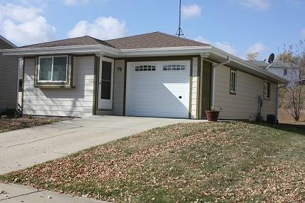 House for rent at 70 Brook Circle, Pella, IA 50219