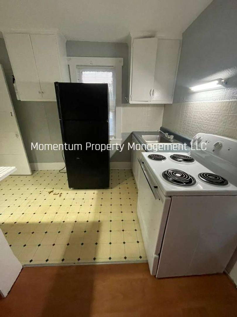 Apartment for rent at 8406 N Brooks, Tampa, FL 33604