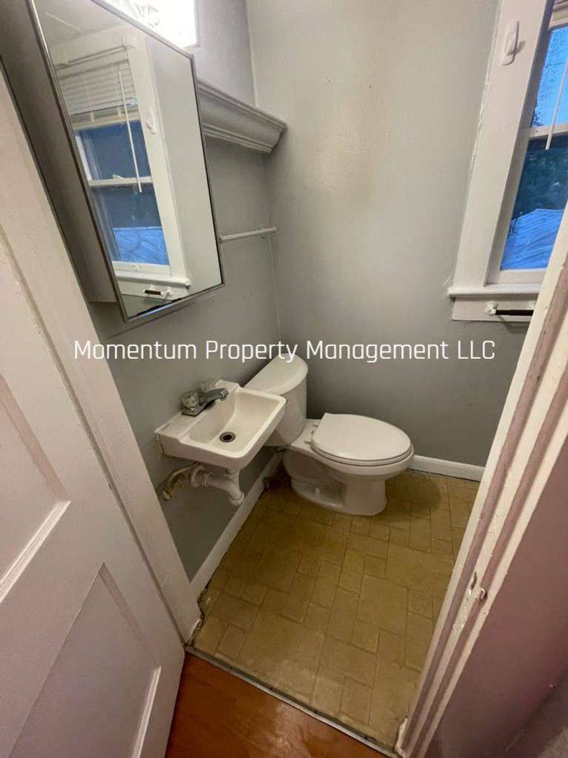 Apartment for rent at 8406 N Brooks, Tampa, FL 33604