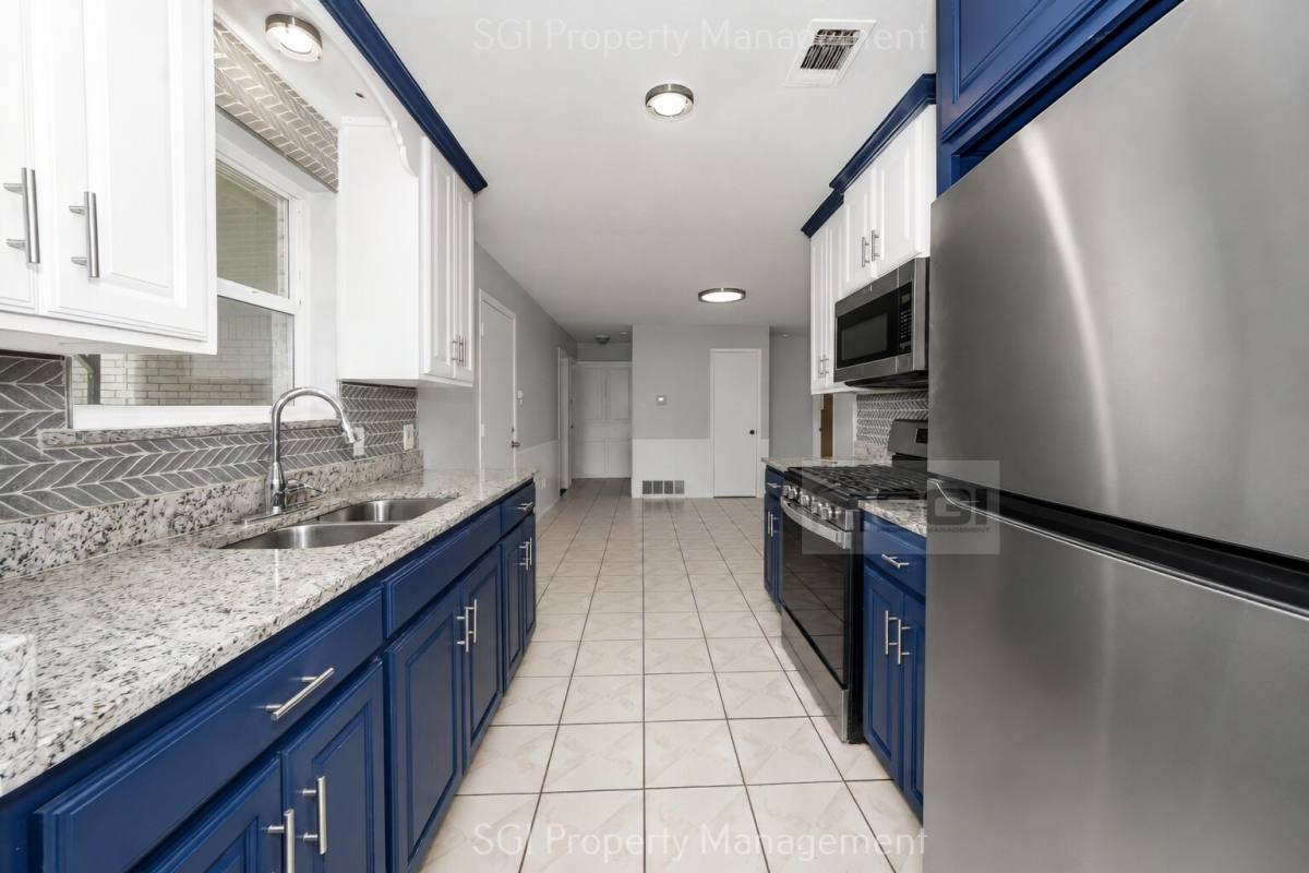 House for rent at 4709 Fair Park Blvd, Fort Worth, TX 76115