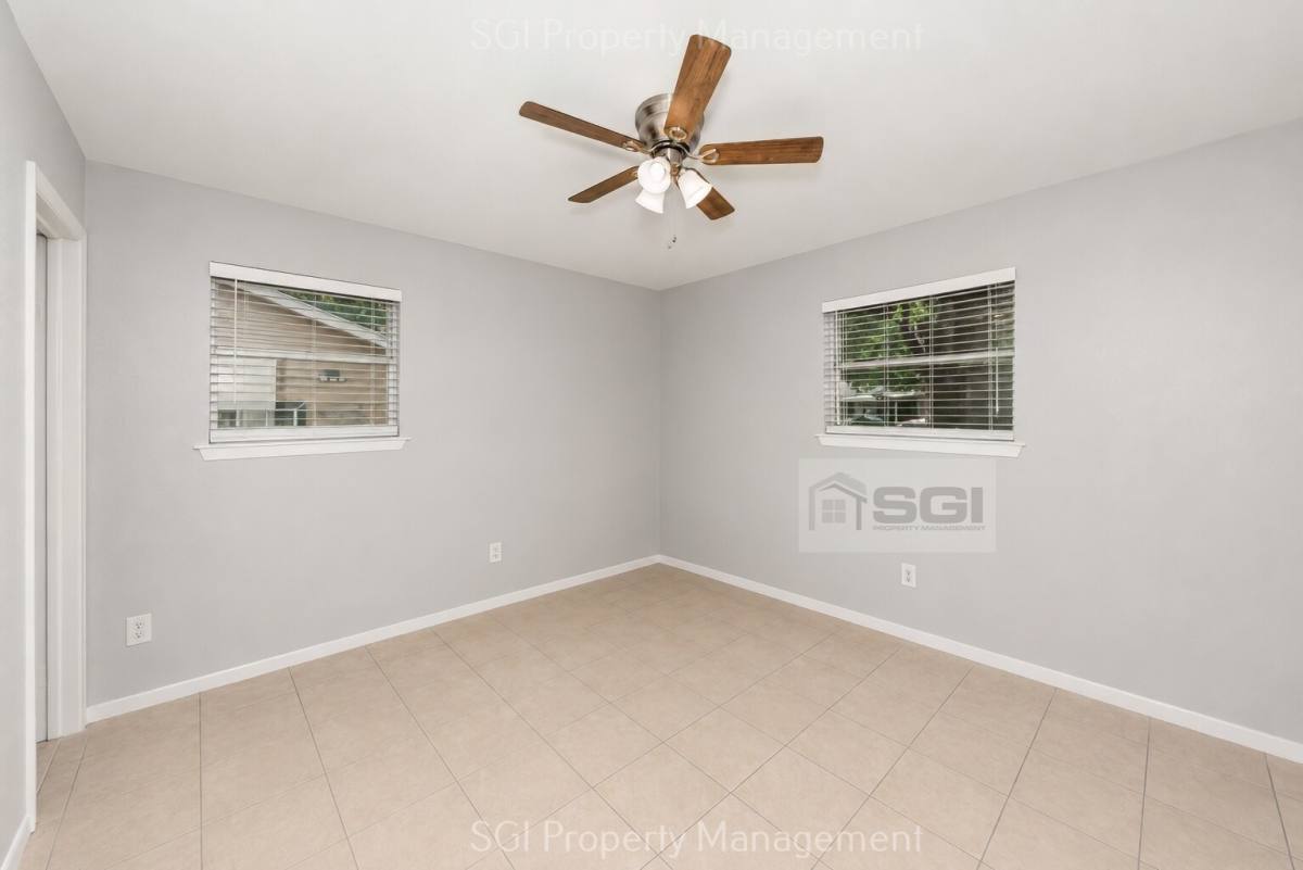 House for rent at 4709 Fair Park Blvd, Fort Worth, TX 76115
