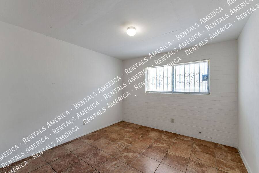 Apartment for rent at 947 N Alvernon Way #11, Tucson, AZ 85711