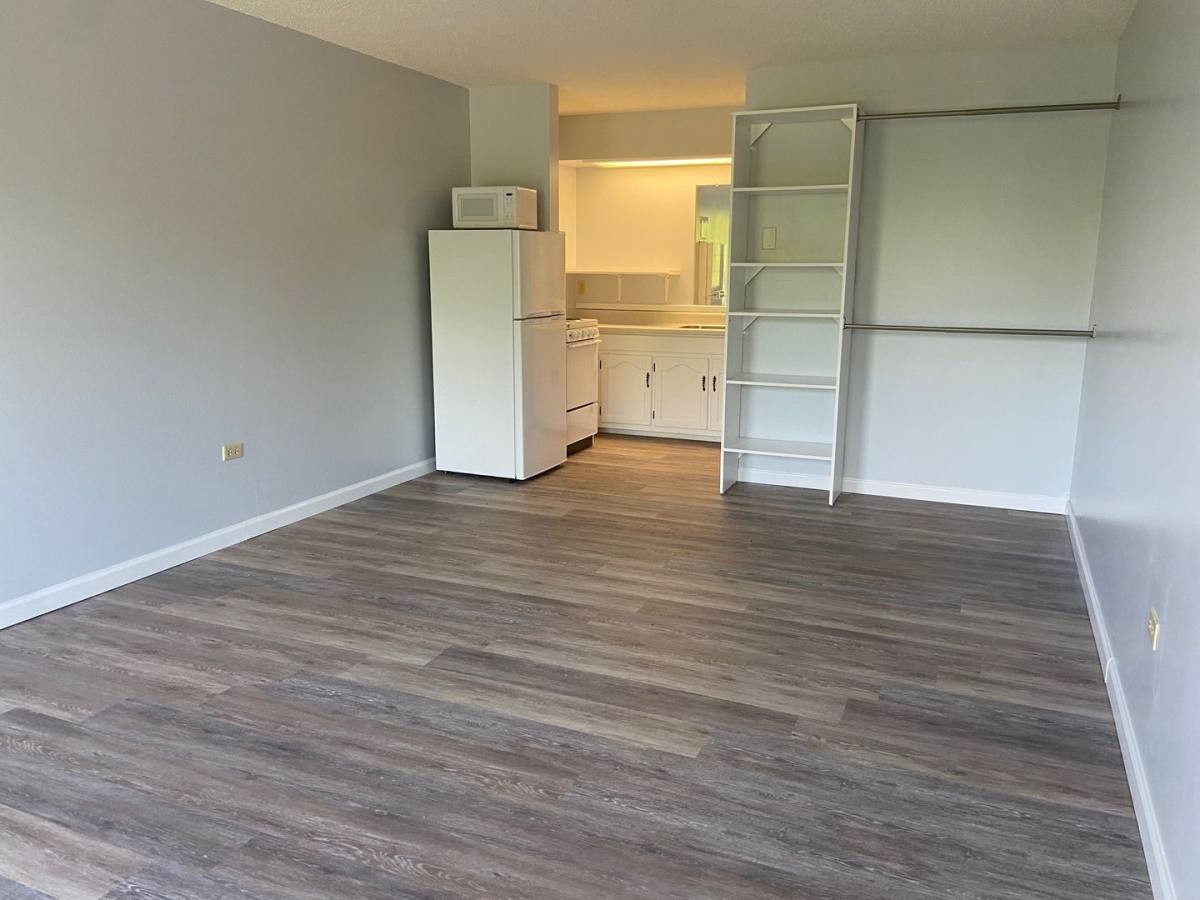 Apartment for rent at 10000 Historic Highway 165, Hollister, MO 65672
