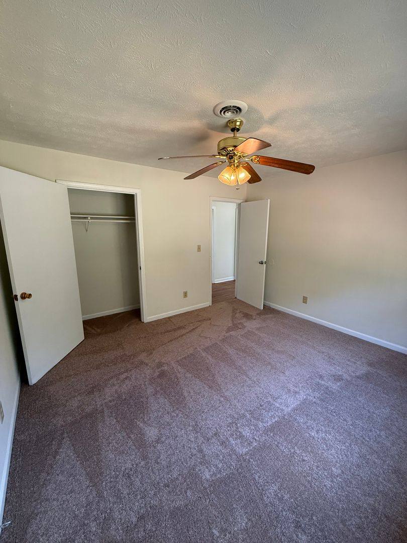 House for rent at 1272 Aiken Rd, Bogart, GA 30622