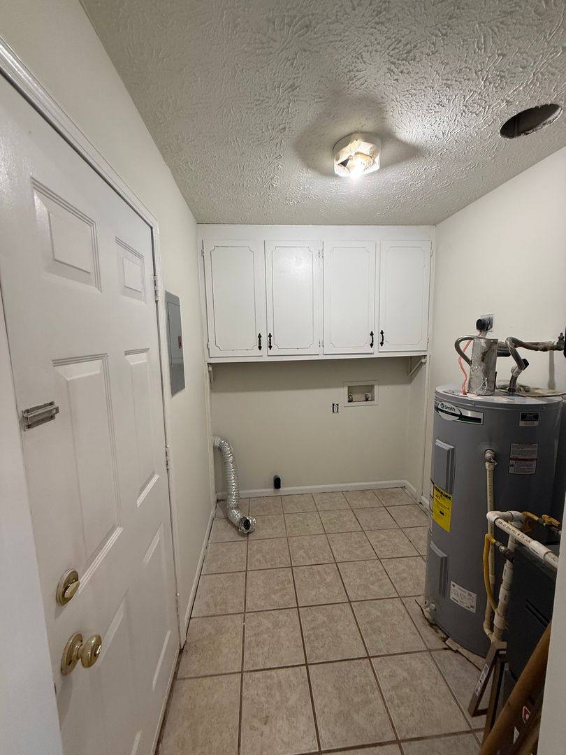 House for rent at 1272 Aiken Rd, Bogart, GA 30622