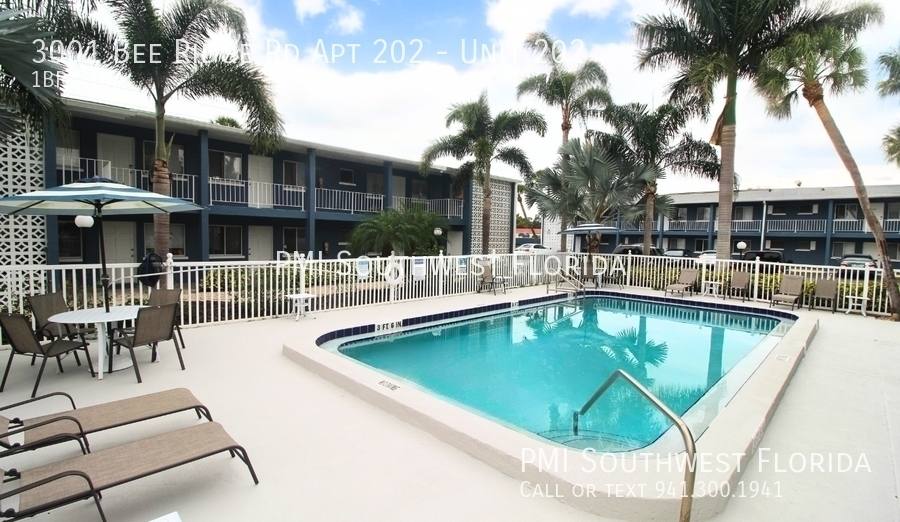 Apartment for rent at 3001 Bee Ridge Rd #202, Sarasota, FL 34239