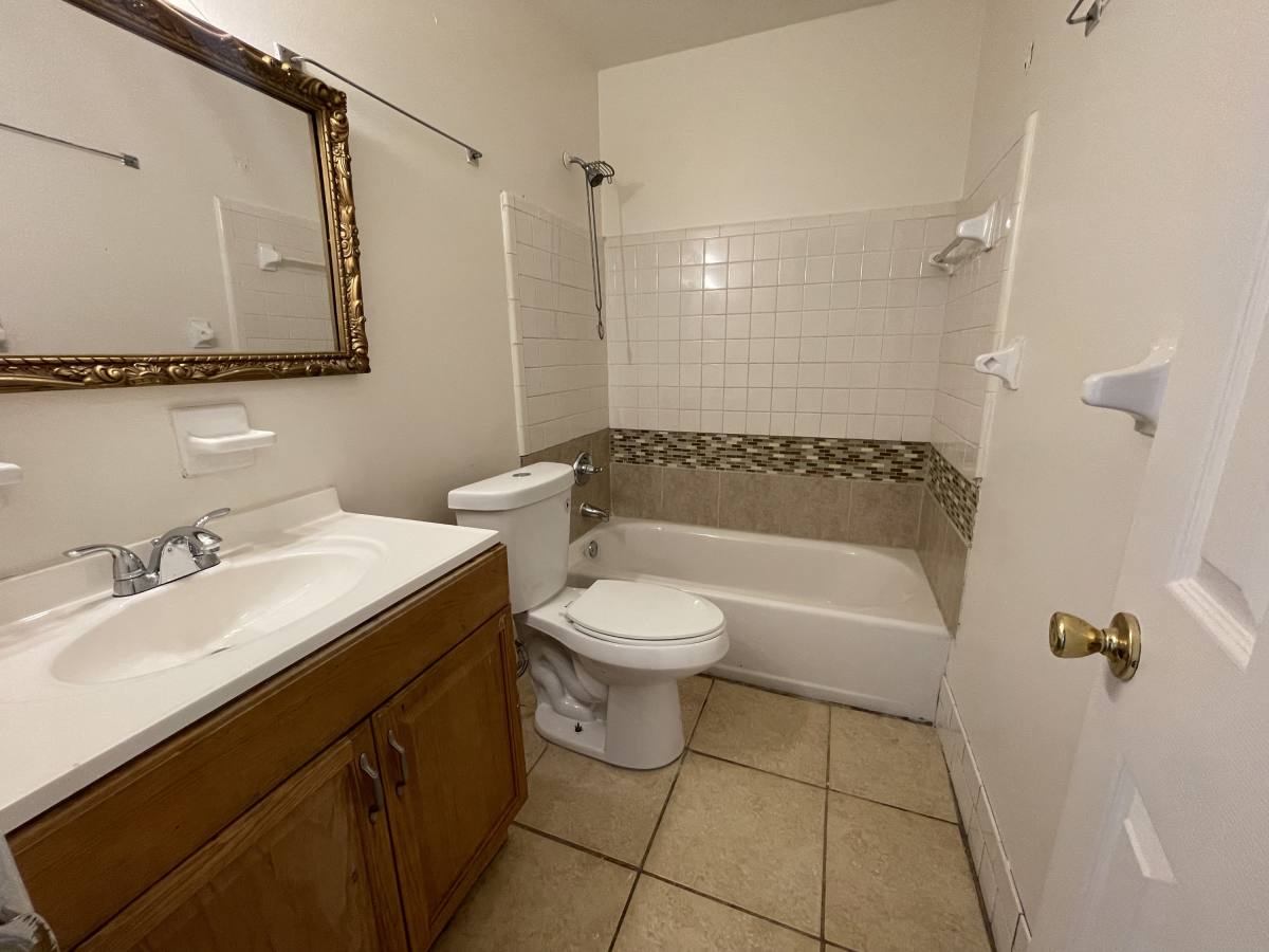House for rent at 2429 Octavia Dr, Chalmette, LA 70043