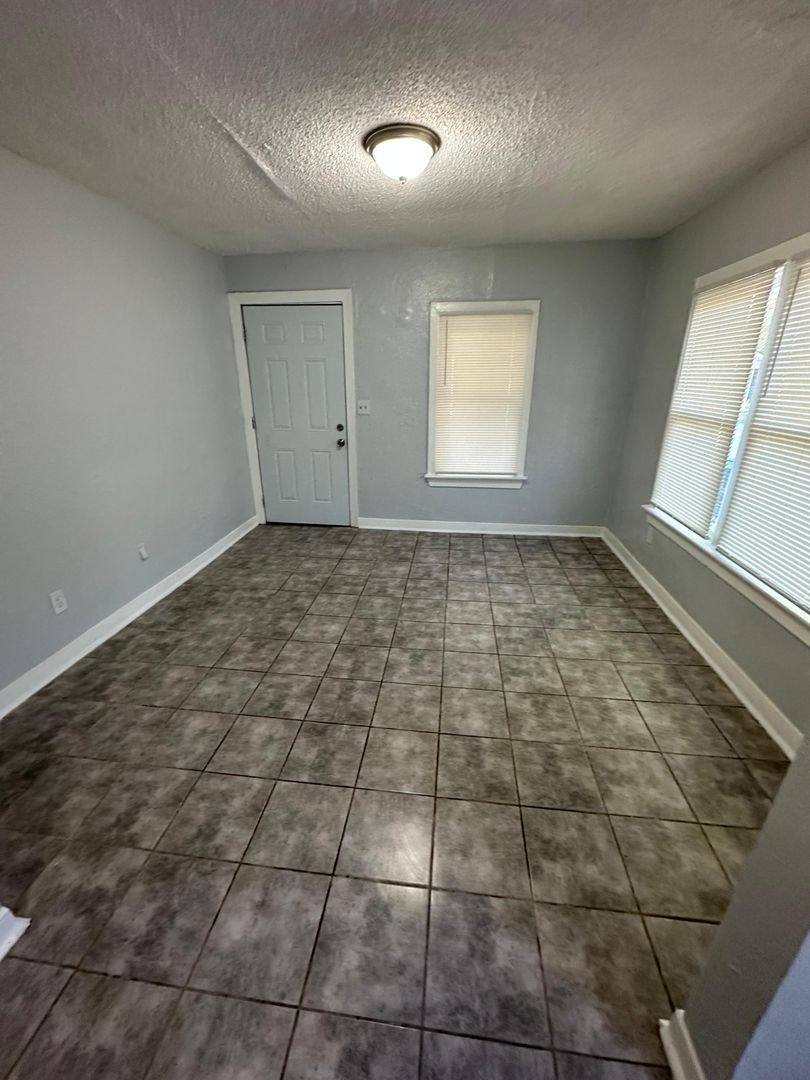 House for rent at 1359 W 20th St, Jacksonville, FL 32209