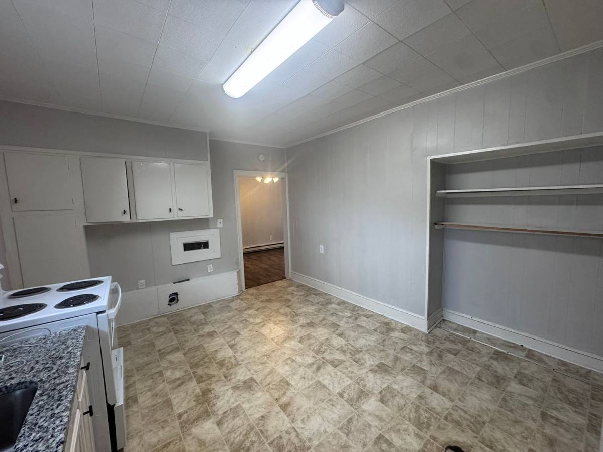 Apartment for rent at 510 S Magnolia Ave, Dunn, NC 28334