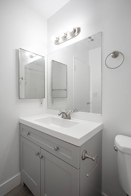 Apartment for rent at 2233 S Ridgeley Dr #303, Los Angeles, CA 90016