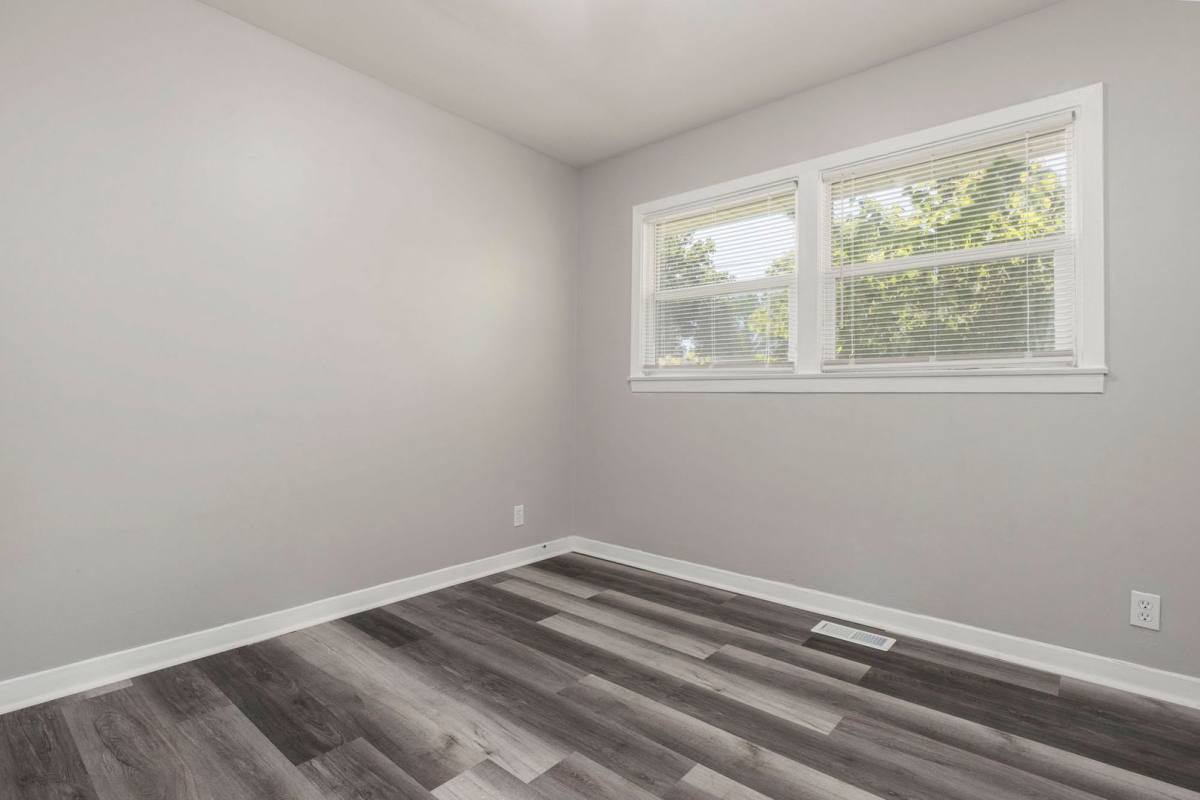 House for rent at 1209 S 45th St, Louisville, KY 40211
