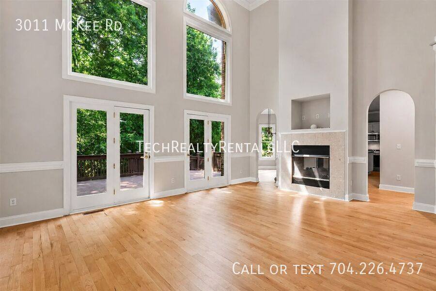 House for rent at 3011 McKee Rd, Charlotte, NC 28270