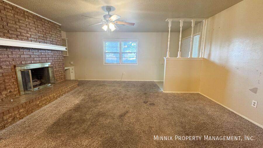 Townhouse for rent at 4313 58th St Fs #A, Lubbock, TX 79413