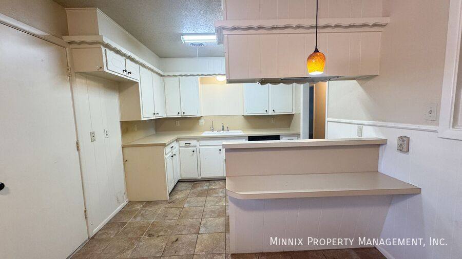 Townhouse for rent at 4313 58th St Fs #A, Lubbock, TX 79413