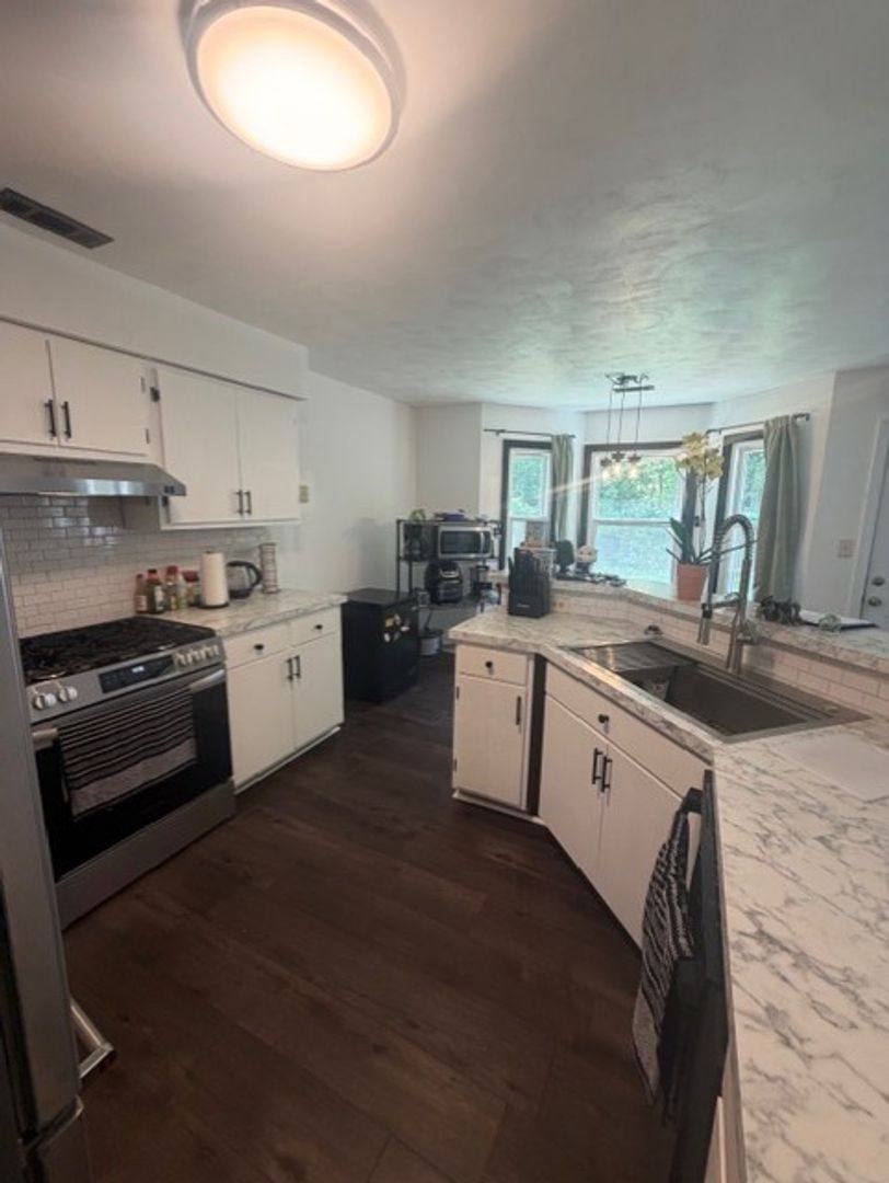 House for rent at 525 Kilby Ave, Suffolk, VA 23435