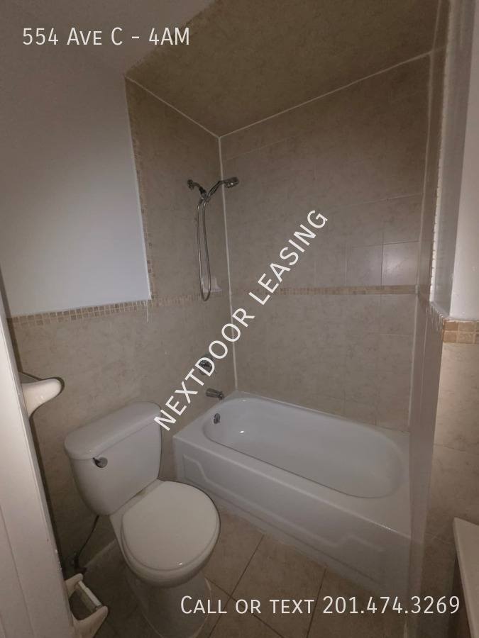 Apartment for rent at 554 Ave C #4AM, Bayonne, NJ 07002