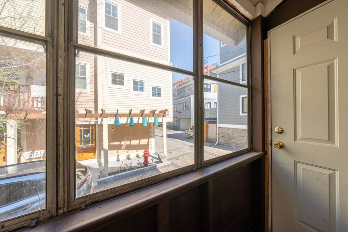 House for rent at 5 Village St #2, Somerville, MA 02143