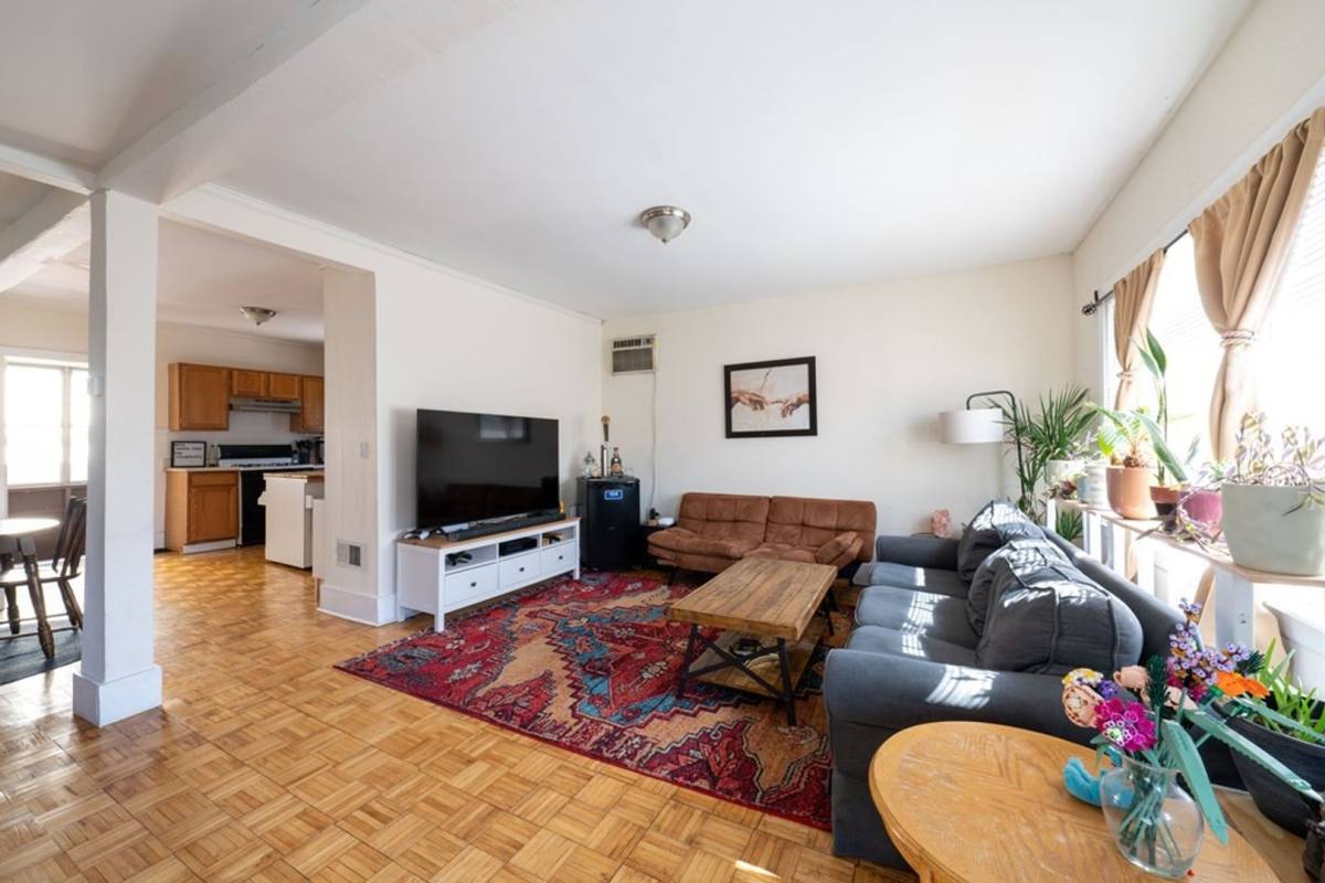 House for rent at 5 Village St #2, Somerville, MA 02143