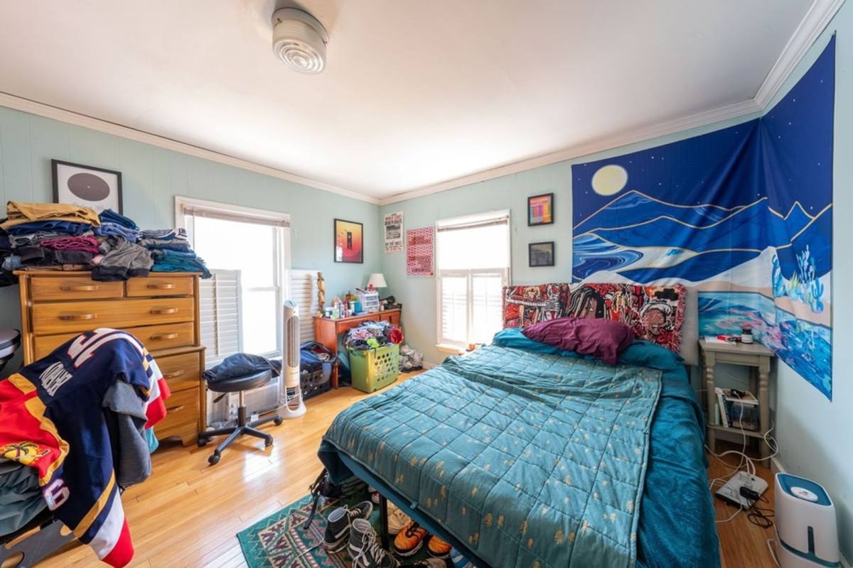 House for rent at 5 Village St #2, Somerville, MA 02143