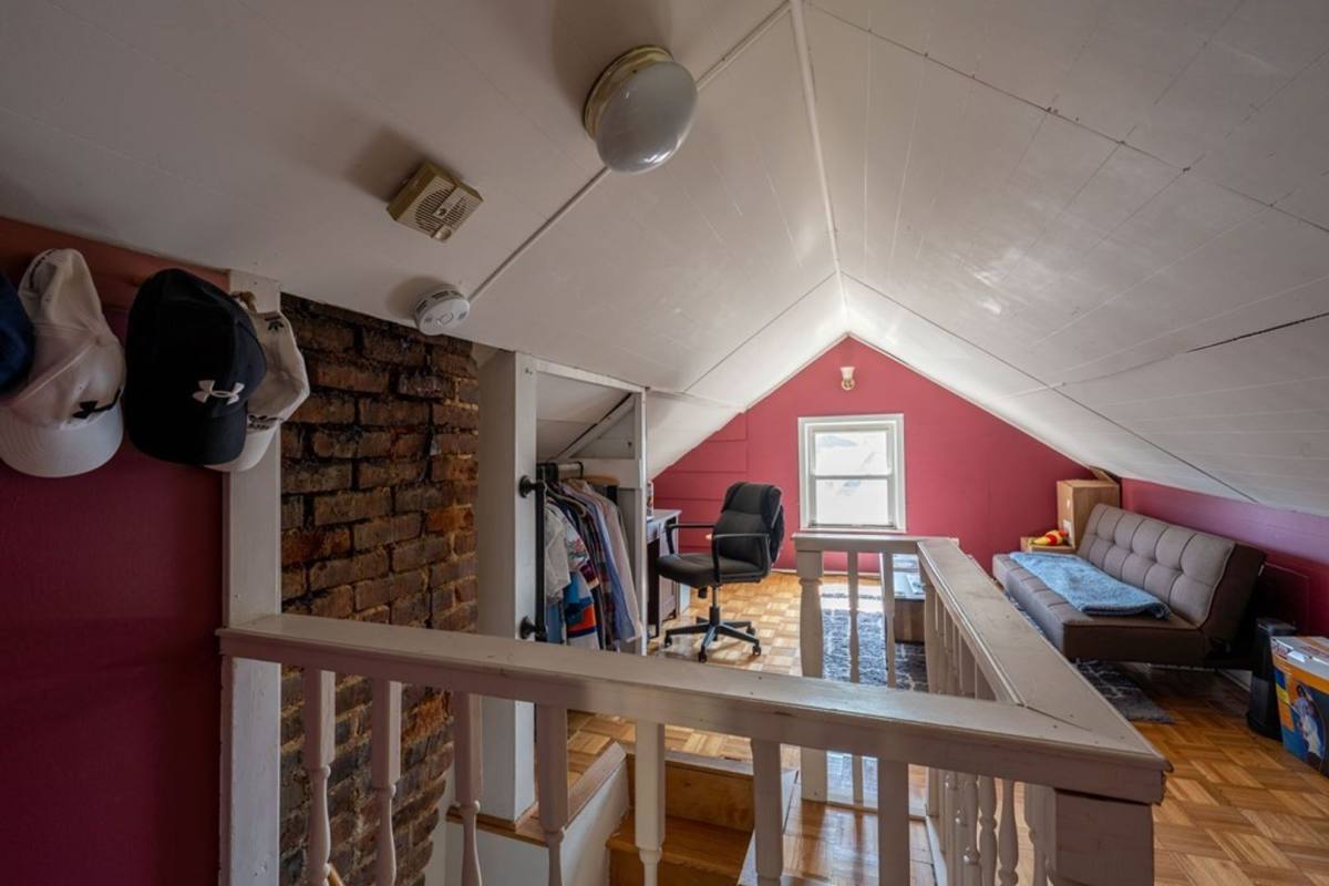 House for rent at 5 Village St #2, Somerville, MA 02143