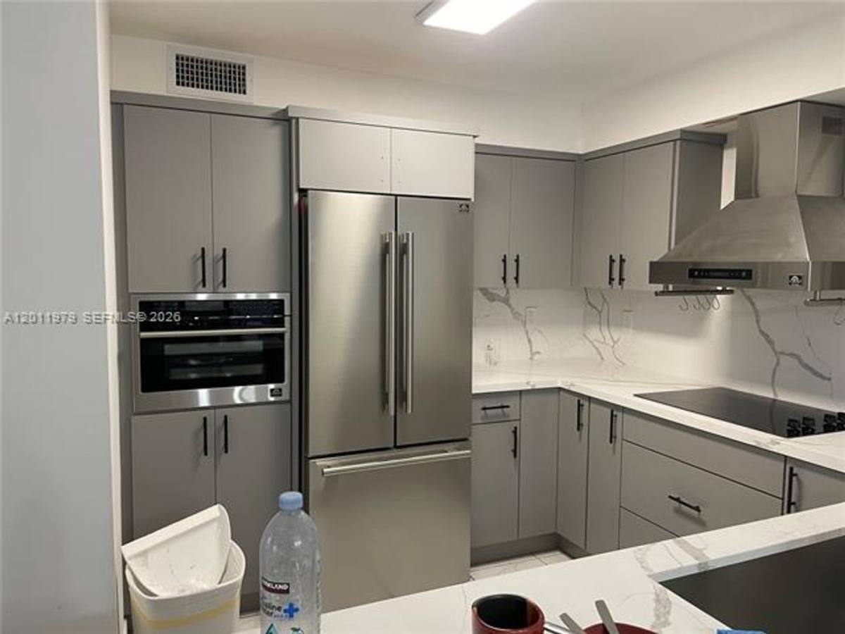 Condo for rent at 1621 Collins Ave, Miami Beach, FL 33139