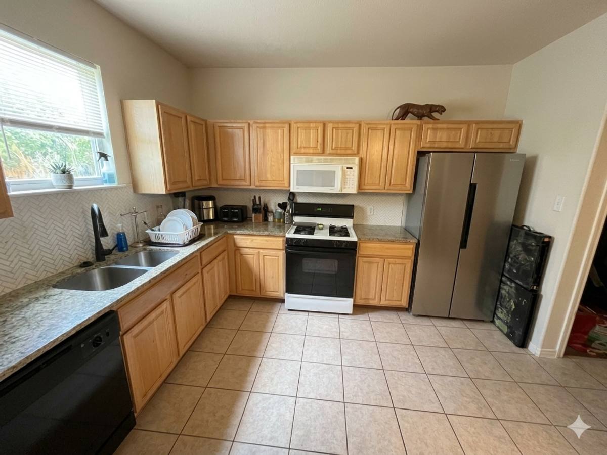 Apartment for rent at 2506 E 8th St #A, Austin, TX 78702