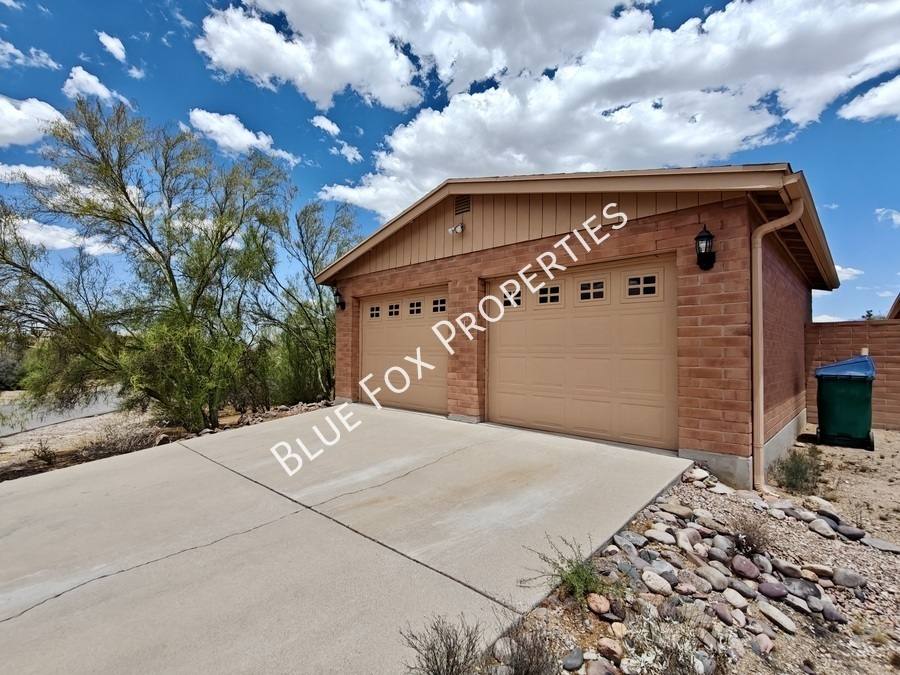 House for rent at 5440 W Placita De La Promesa, Tucson, AZ 85745
