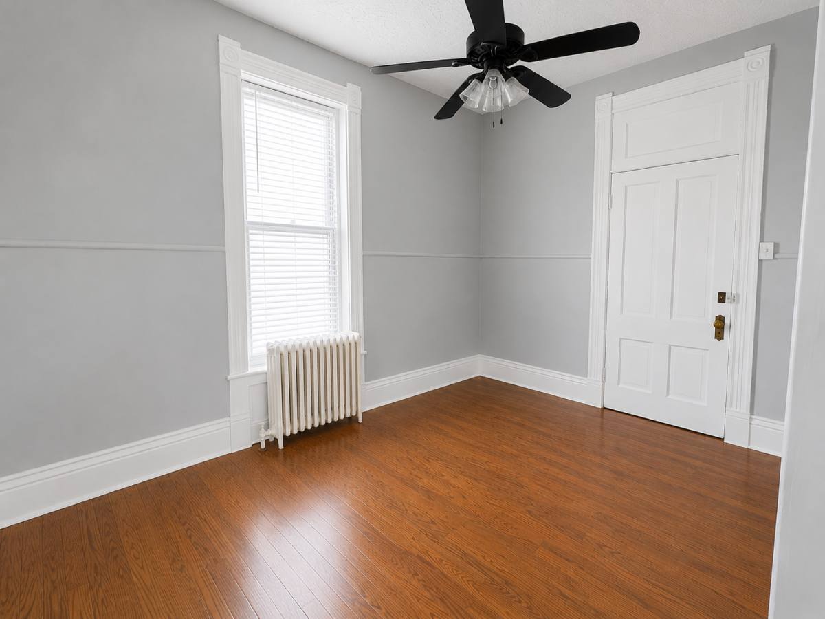 Apartment for rent at 1338 College St, Bowling Green, KY 42101